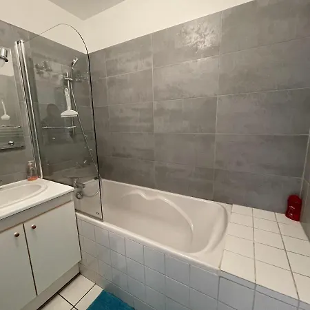 Appartement Le Temple Auxerre Centre Ville Zimmer foto